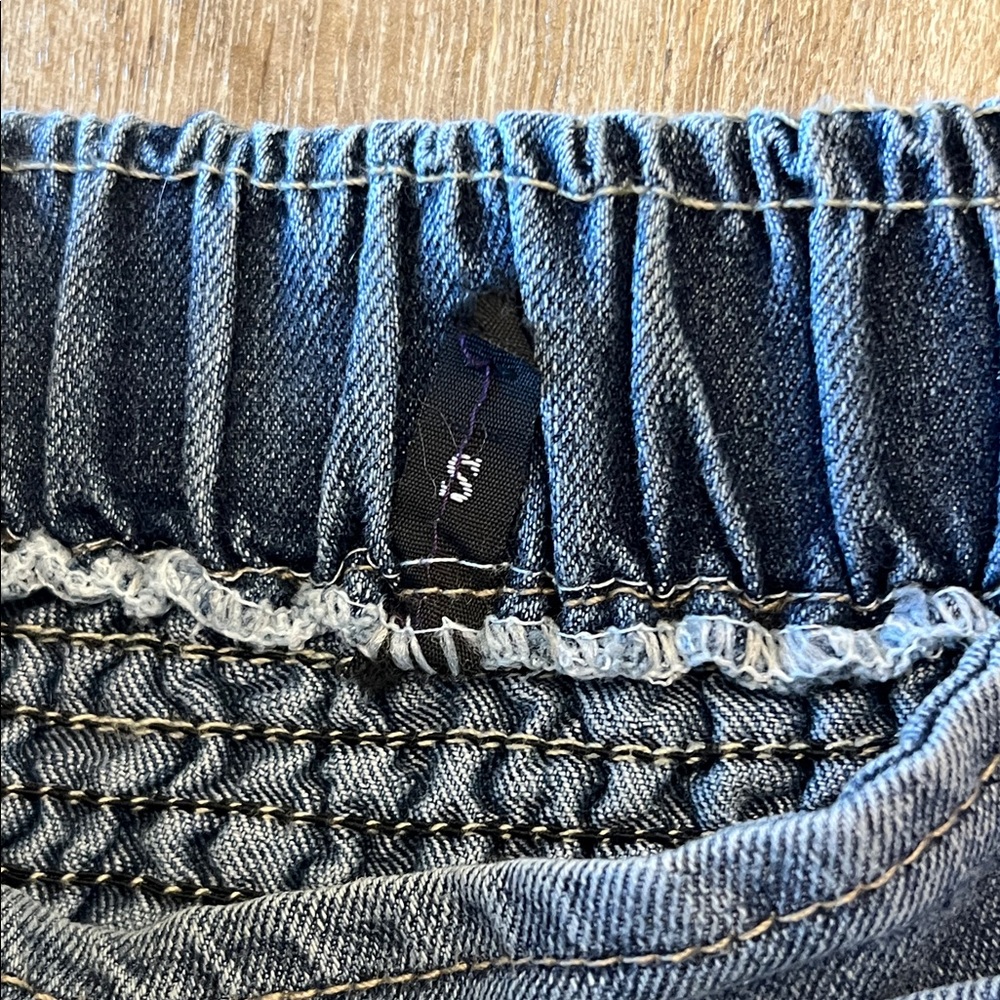 Ruffled Denim Skort with Pink Bows Juniors S - Picture 4 of 9